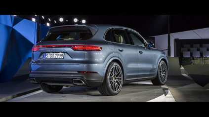 Nové Porsche Cayenne zmenili viac vnútri ako vonku