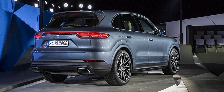 Nové Porsche Cayenne zmenili viac vnútri ako vonku