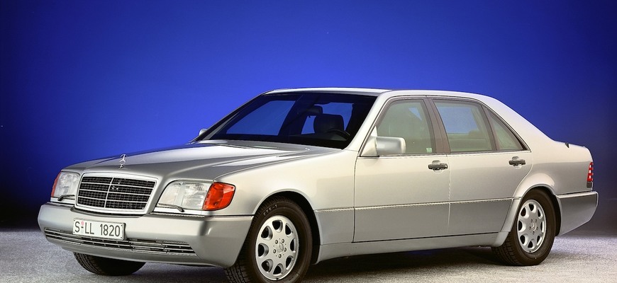 Pred rokmi mal vzniknúť Mercedes W140 S800 s 8.0 l motorom W18, vývoj však stopli