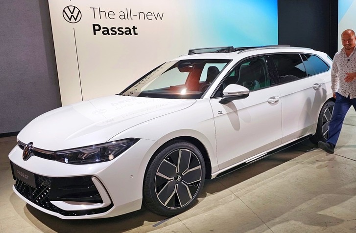 NOVÝ VW PASSAT UŽ LEN AKO VARIANT: 9. GENERÁCIA DETAILNE