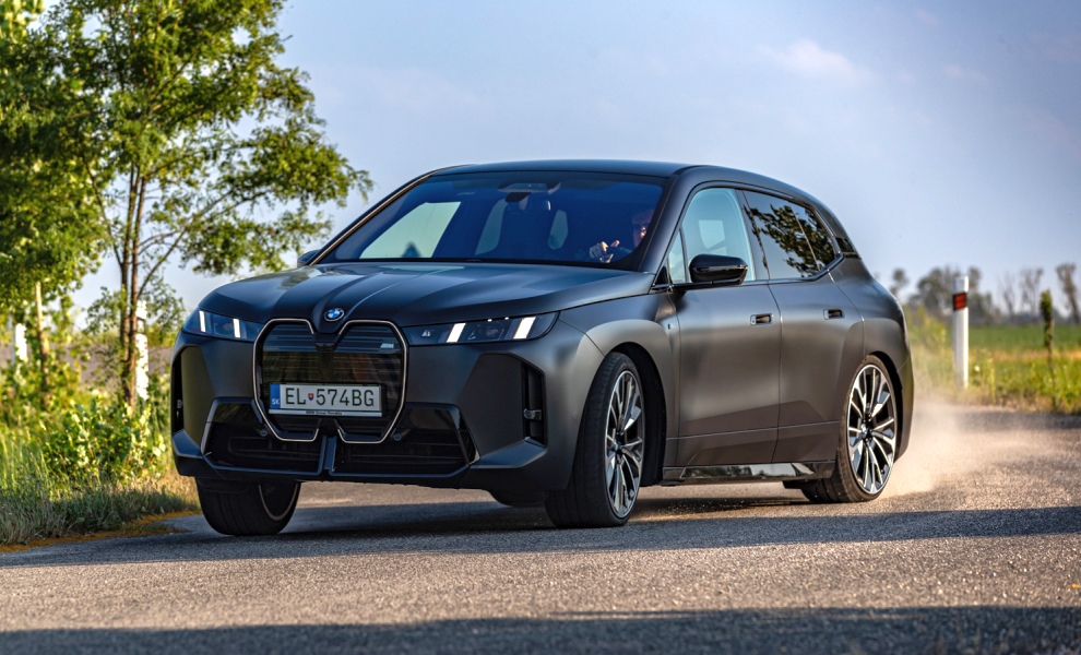 TEST BMW IX M70 - ÚPLNE INÉ, AKO BY SA MOHLO ZDAŤ