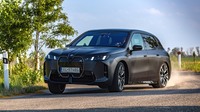 TEST BMW IX M70 - ÚPLNE INÉ, AKO BY SA MOHLO ZDAŤ