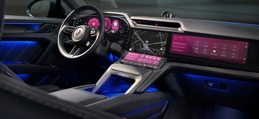 Nové Porsche Cayenne Electric oficiálne! Vysvietený interiér vyzerá ako promenáda v Las Vegas