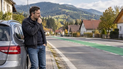 ZELENÝ PRUH V HUBOVEJ: INTERNET SA SMEJE. VIETE, AKO TU SPRÁVNE JAZDIŤ?