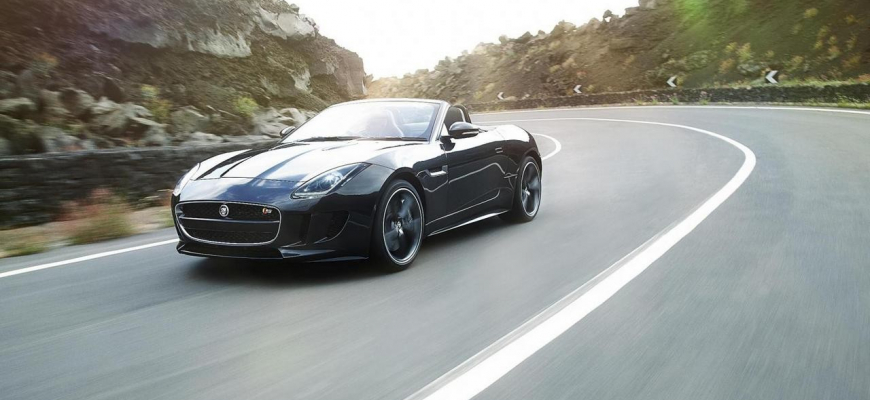 Jaguar F-Type - pozor, šelma cerí zuby!