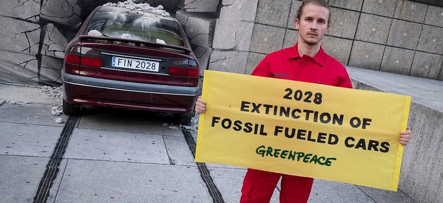 Pre Greenpeace je stopka pre spaľovacie motory od 2035 málo. Volajú po ich zákaze od 2028