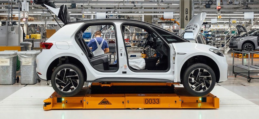 Francúzsko a Nemecko jednajú o plánoch, ktoré by ochránili európske elektromobily