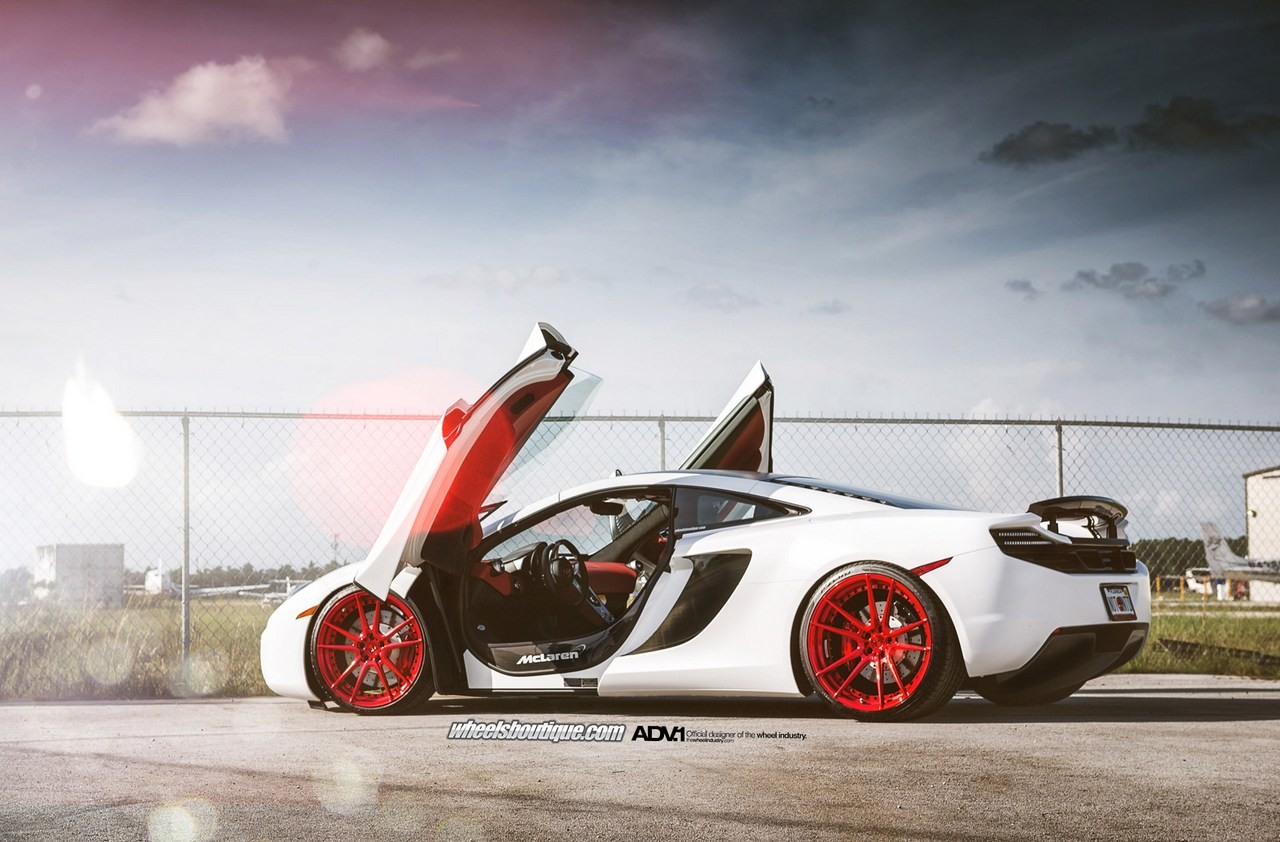 McLaren MP4-12C