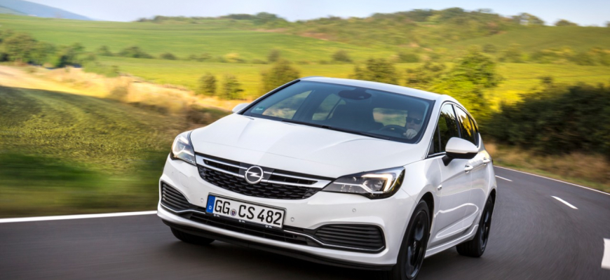 Opel Astra K dostal do výbavy konečne adaptívny tempomat