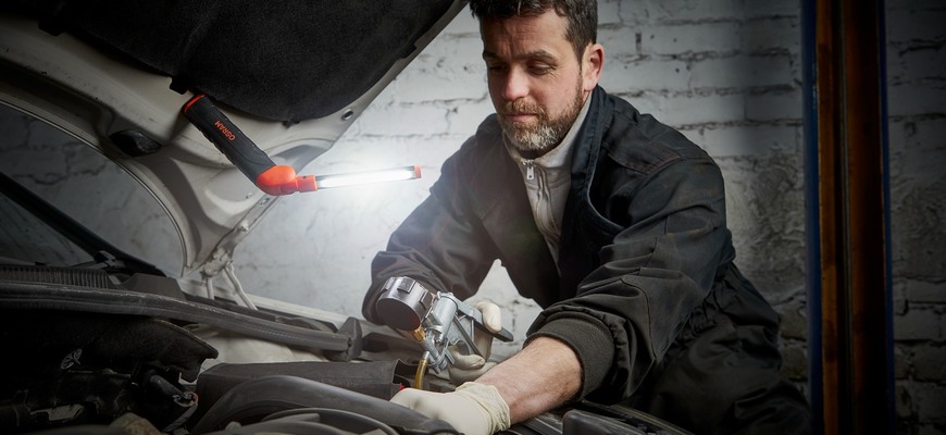 Nechýba vám v aute alebo garáži niečo? Auto-moto vybavenie pre garáž a dielňu