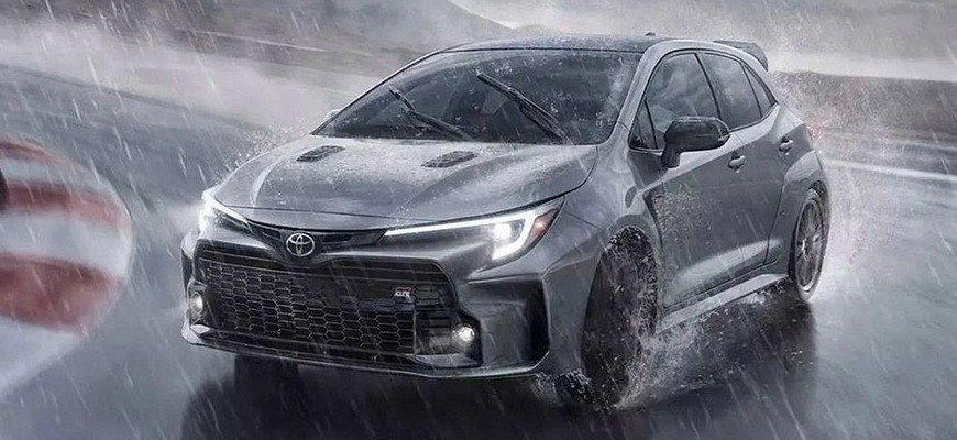 Nová Toyota GR Corolla odhalená predčasne. Postaral sa o to únik oficiálnych fotografií