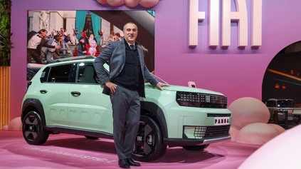 STELLANTIS VINÍ EÚ: VIAC ELEKTROMOBILOV ZNAMENÁ MENŠÍ ZISK. MALÉ MODELY EURÓPU NEZACHRÁNIA