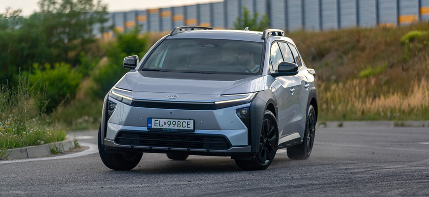 Test Toyota bZ4X Touring: zoberiem radšej kombi