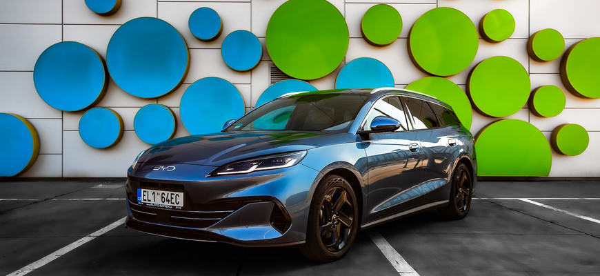 TEST BYD Seal 6 DM-i Touring Comfort: Má na to nahradiť naftové kombi?