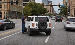 Vypnúť auto na diaľku po nezaplatenej splátke? Ford vraj vypol Bronco v plnej premávke