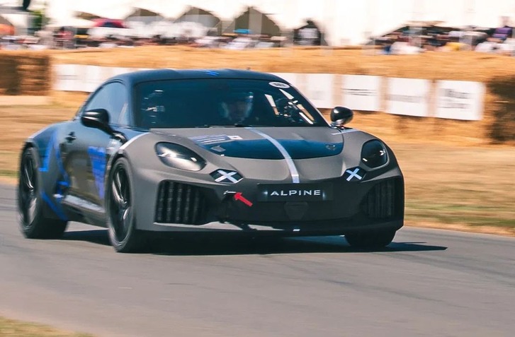 BENZÍNOVÁ ALPINE A110 EŠTE NEMUSÍ SKONČIŤ! OD RENAULTU SI JU VYPÝTAL SILNÝ TRH