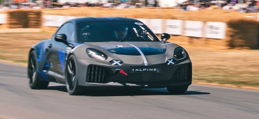 Benzínová Alpine A110 ešte nemusí skončiť! Od Renaultu si ju vypýtal silný trh