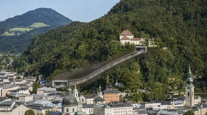 DEDIČ PORSCHE PREDÁVA ZÁMOK. ZA 12,7 MILIÓNA DOSTANETE AJ POVOLENIE NA 500-METROVÝ TUNEL