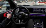 BMW Exit Warning: Auto môže zakázať otvoriť dvere. Bezpečnosť alebo priveľa kontroly?