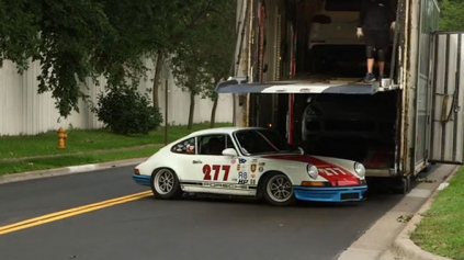 MAGNUS WALKER NABÚRAL PORSCHE 911 S ČÍSLOM 277