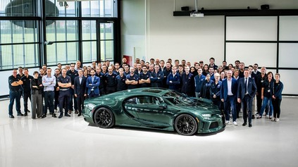 Výrobnú linku opustilo Bugatti Chiron s poradovým číslom 400. Ide o poslednú fázu produkcie