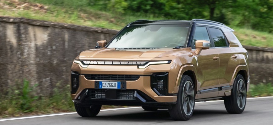 KGM Actyon dostal nový hybridný pohon s dobrou spotrebou a jednou nevýhodou. Máme jeho cenu