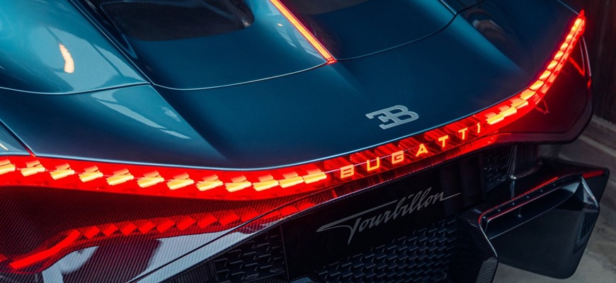 Bugatti ako snežný pluh? Takto CEO Rimac testuje prototyp Tourbillon v extrémoch